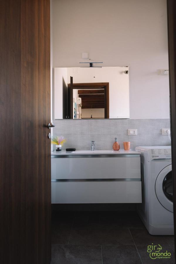 Giro nel mondo Apartments Catania Esterno foto