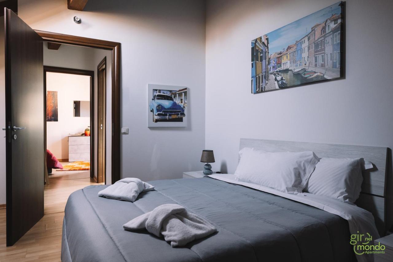 Giro nel mondo Apartments Catania Esterno foto